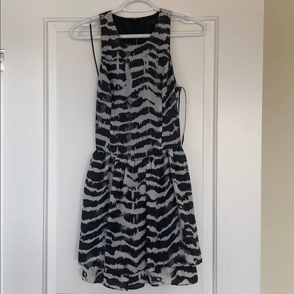Guess Dress - Picture 1 of 2